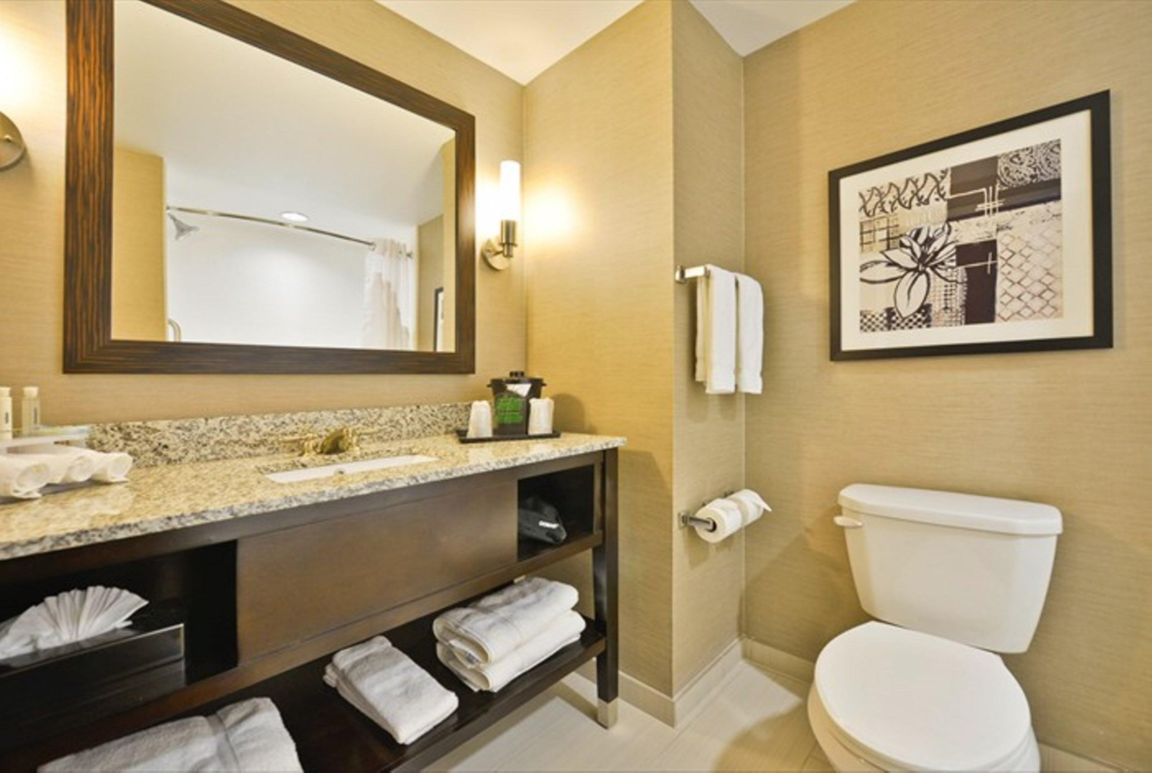 Hotel Express & By Ihg 2*