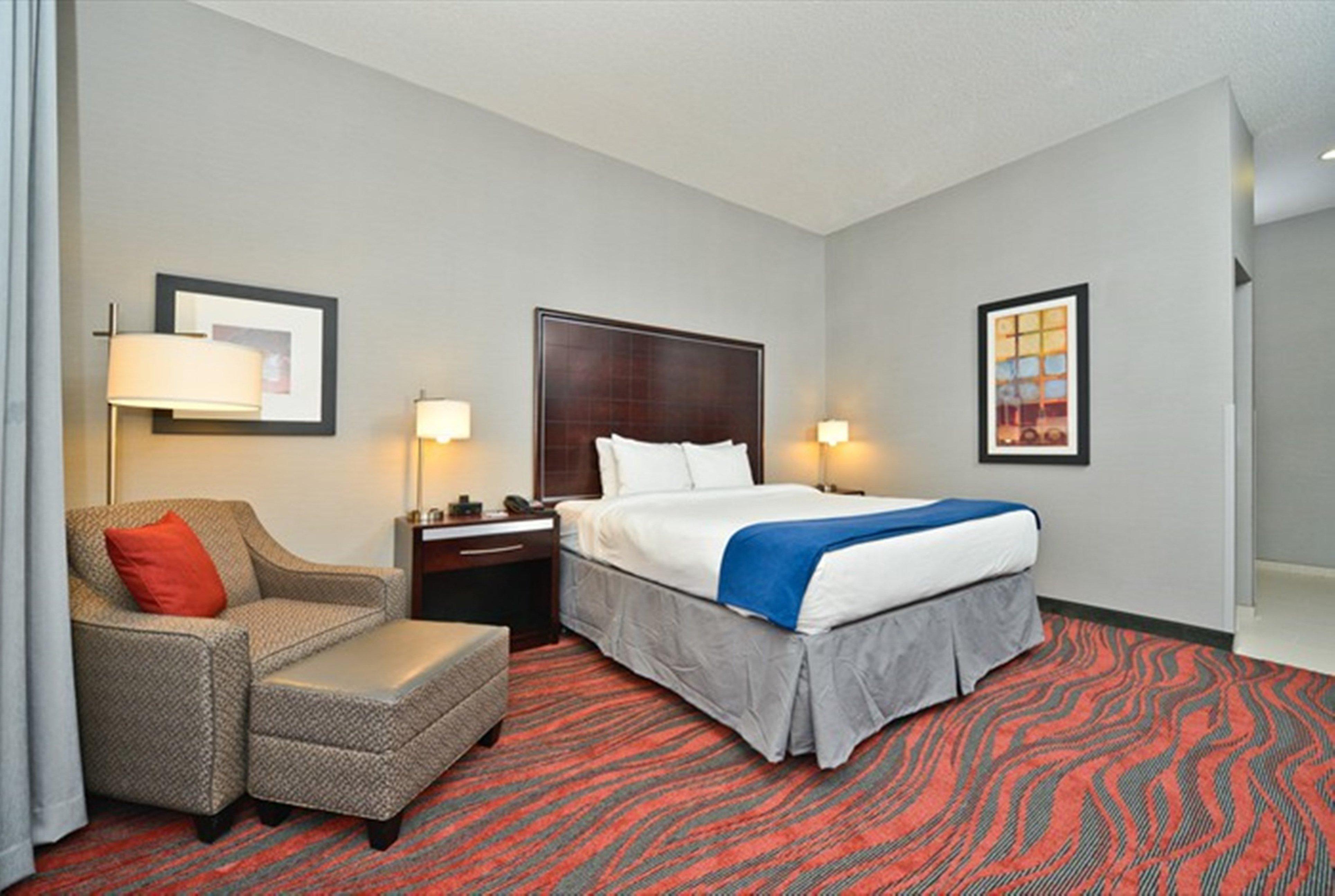 Express & By Ihg Hotel Utica