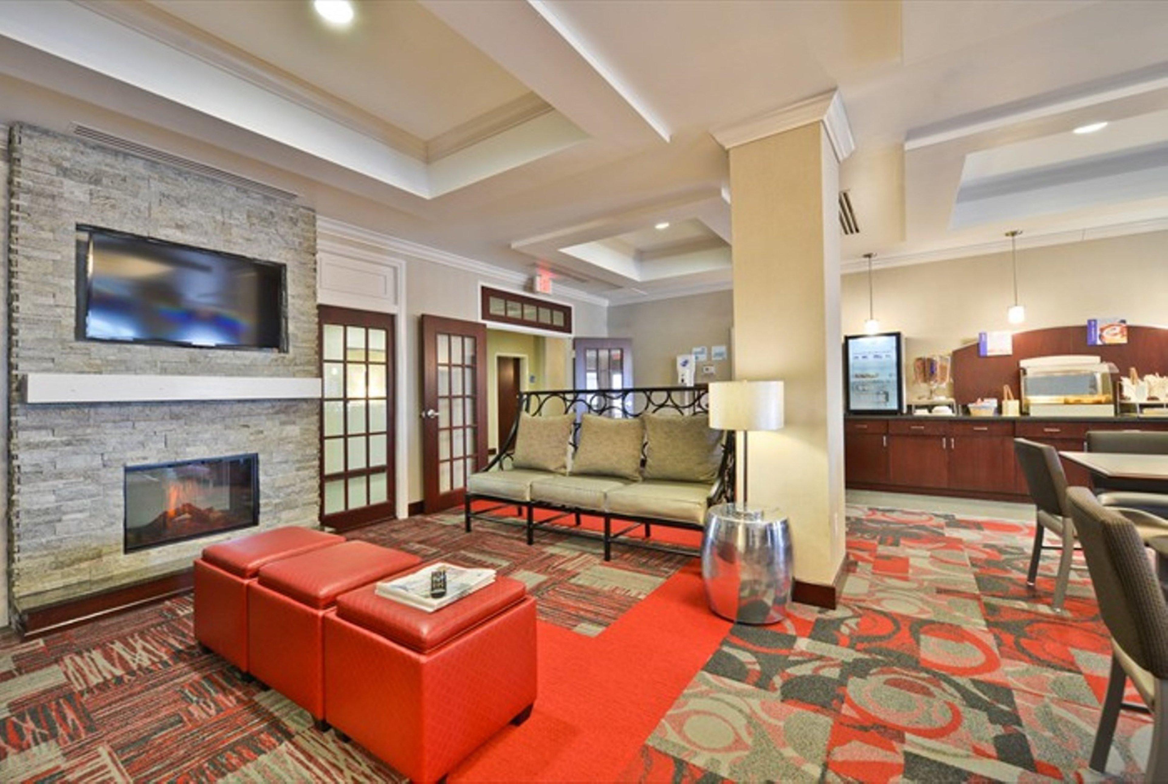 Express & By Ihg Hotel 2*